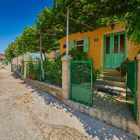 Snasic In Ravni * Istrien 拉宾