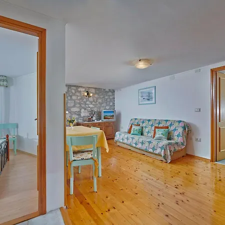 招待所 Snasic In Ravni * Istrien 3*