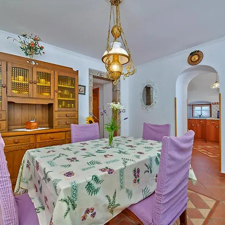 Snasic In Ravni * Istrien 拉宾