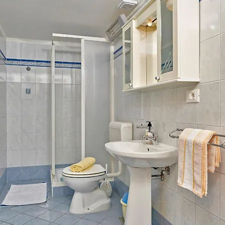 Snasic In Ravni * Istrien 3* 拉宾